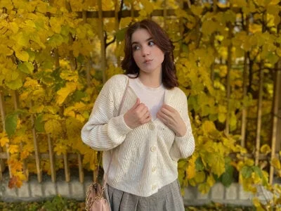 ElzaBlis Stripchat Model