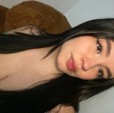 Emily_Taylor2 Stripchat Model