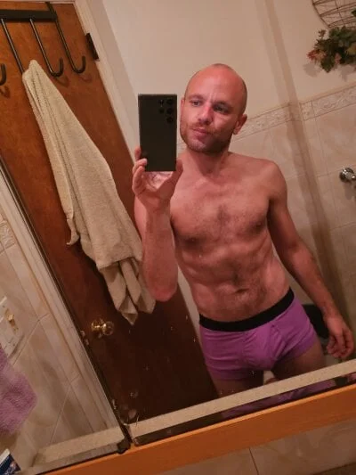 FrankieFuckMe Stripchat Model