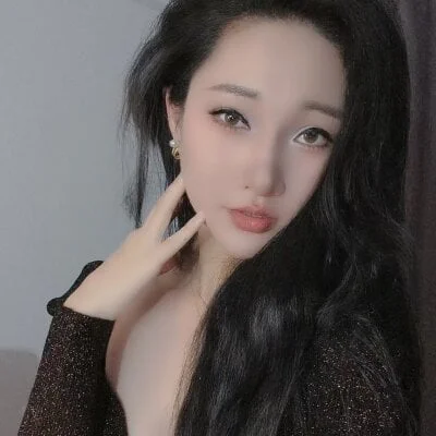 GouGou-Baby Stripchat Model