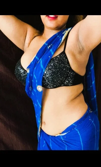 Hot-ruma Stripchat Model