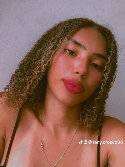 Hotblosson Stripchat Model