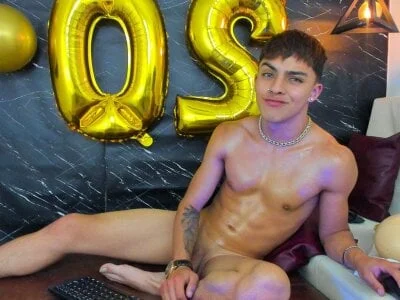 Last screenshot of James1lee_'s Show