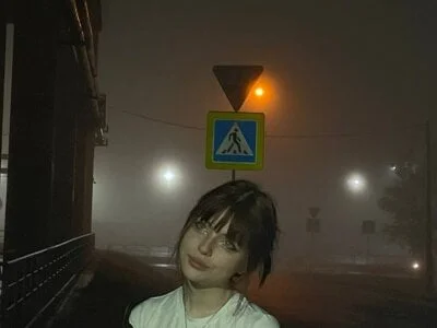 JaneMolane Stripchat Model