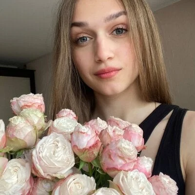 JuliannaLeiding Stripchat Model