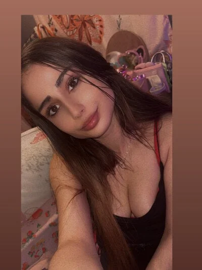 LaPetitechienne1 Stripchat Model