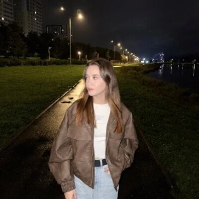 Leri_Dells Stripchat Model