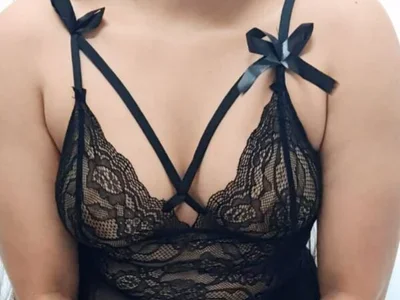 Lustful_bhabhi Stripchat Model