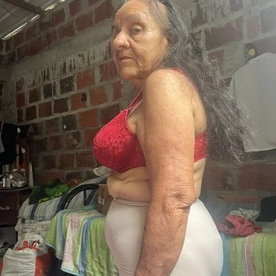 MATURE-HOTXXX Stripchat Model