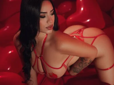 MaraMartine Stripchat Model