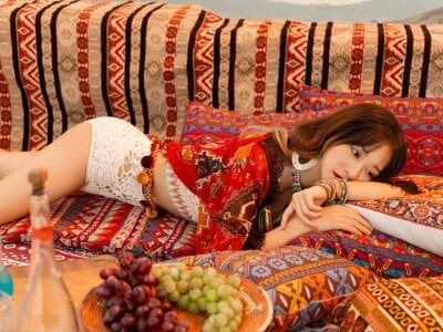 Molly00- Stripchat Model