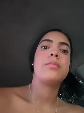 NAUGHTY_LITTLE_18 Stripchat Model