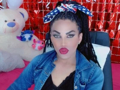 NharaBigCock Stripchat Model