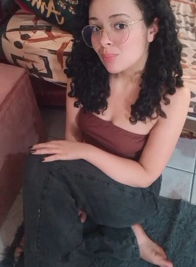 NinaSweet2 Stripchat Model