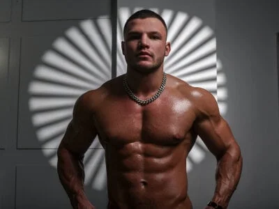 OliverSport Stripchat Model