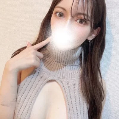 RIRI-style Stripchat Model