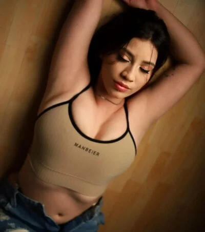 Rebeca_xs Stripchat Model