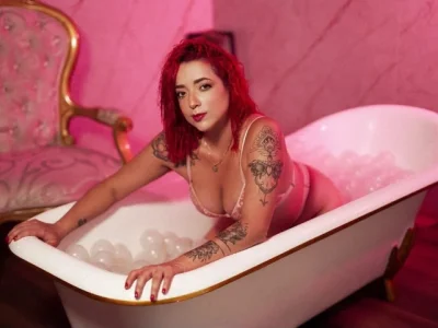 RoxanneStorm_ Stripchat Model