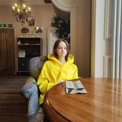 SharybbFace Stripchat Model