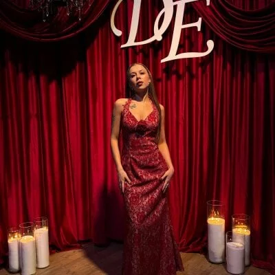 SiuAustill Stripchat Model