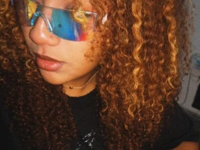 Starlights Stripchat Model