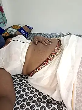 Tamil-hotwife Stripchat Model