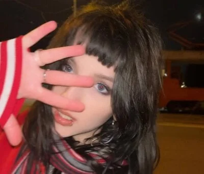 Viv_Player Stripchat Model