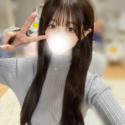 Yuna-ch Stripchat Model