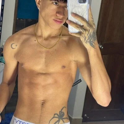 Last screenshot of _CamiloBass's Show