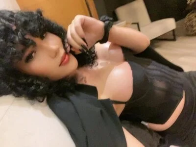 Last screenshot of _VictoriaCollins_'s Show