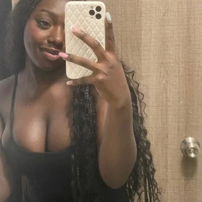 alissradiante1 Stripchat Model