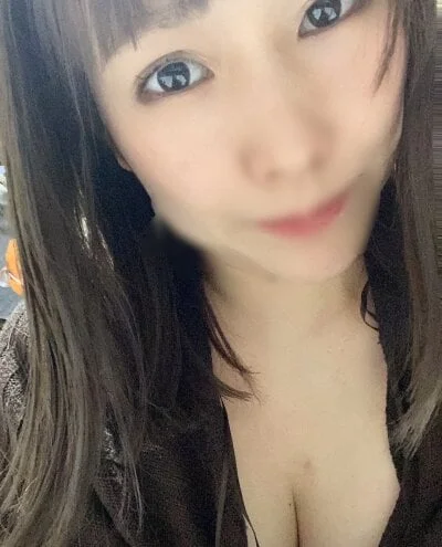 annna_annna_2024 Stripchat Model