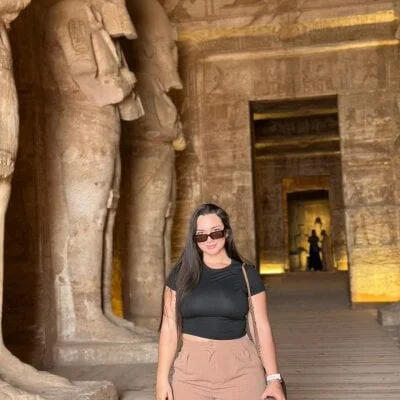 ava_blue Stripchat Model