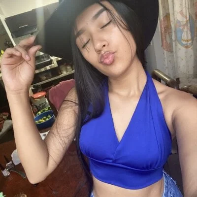 cathy_19 Stripchat Model