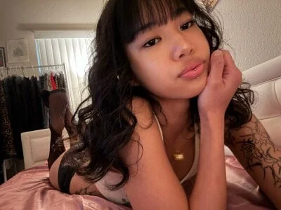 donna_creamteam Stripchat Model