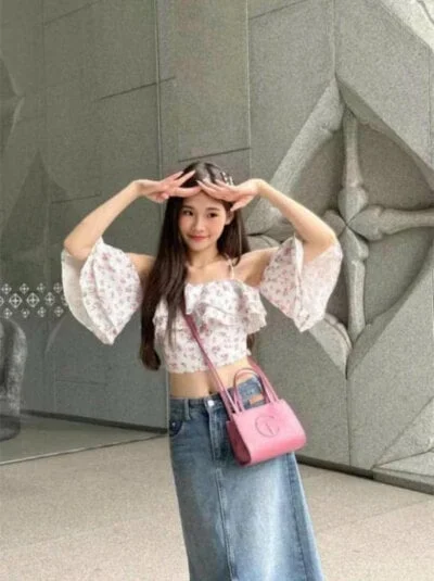 hello_mie Stripchat Model