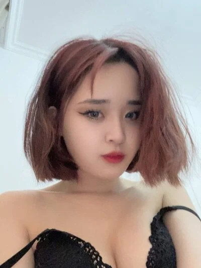 im_lucky_adam Stripchat Model