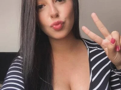 jujuarantes__2026 Stripchat Model