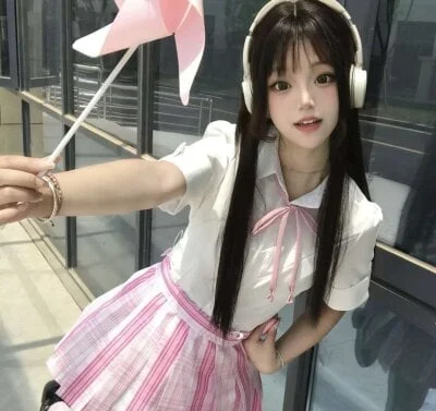 momo-2580 Stripchat Model