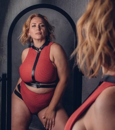 princess_sweety_Kira Stripchat Model