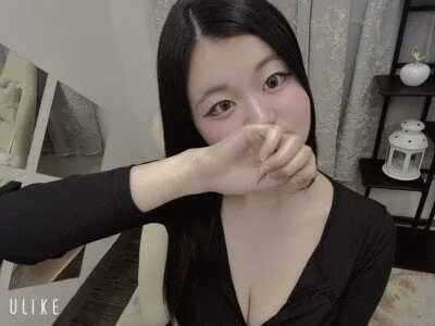 rei-chan Stripchat Model