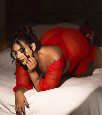 sabrinamilani Stripchat Model