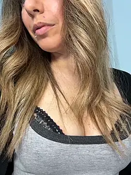 sexylenia Stripchat Model