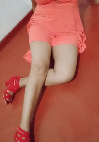 tharu_sweet Stripchat Model