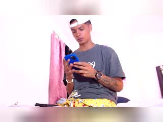 Guysx Xlovecam Model