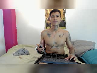 JamesInked Xlovecam Model