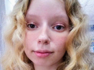 KrasHulyaYourHeart Xlovecam Model