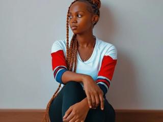 NastyVee-hot Xlovecam Model