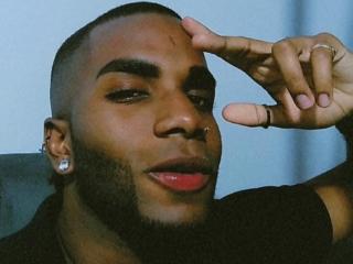 ReneHotMan69 Xlovecam Model