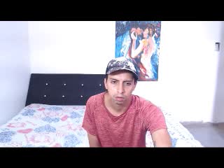 VernomAndrews Xlovecam Model